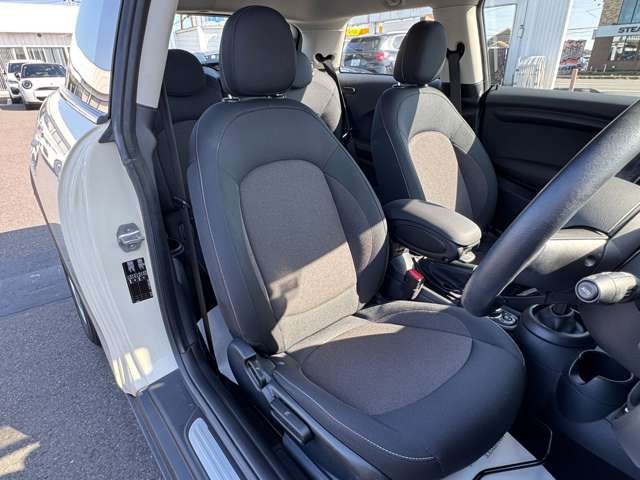 F56 MINI Cooper 3-Door Hatch LCI