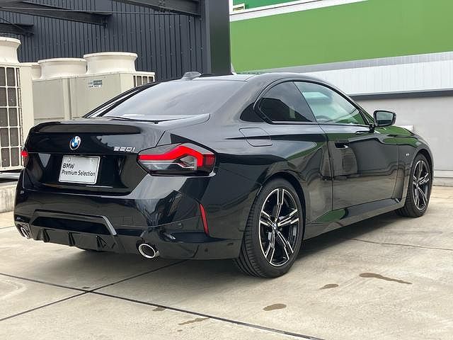G42 220i Coupe