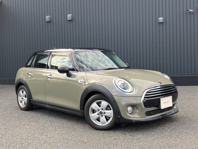 F55 MINI Cooper 5-Door Hatch LCI