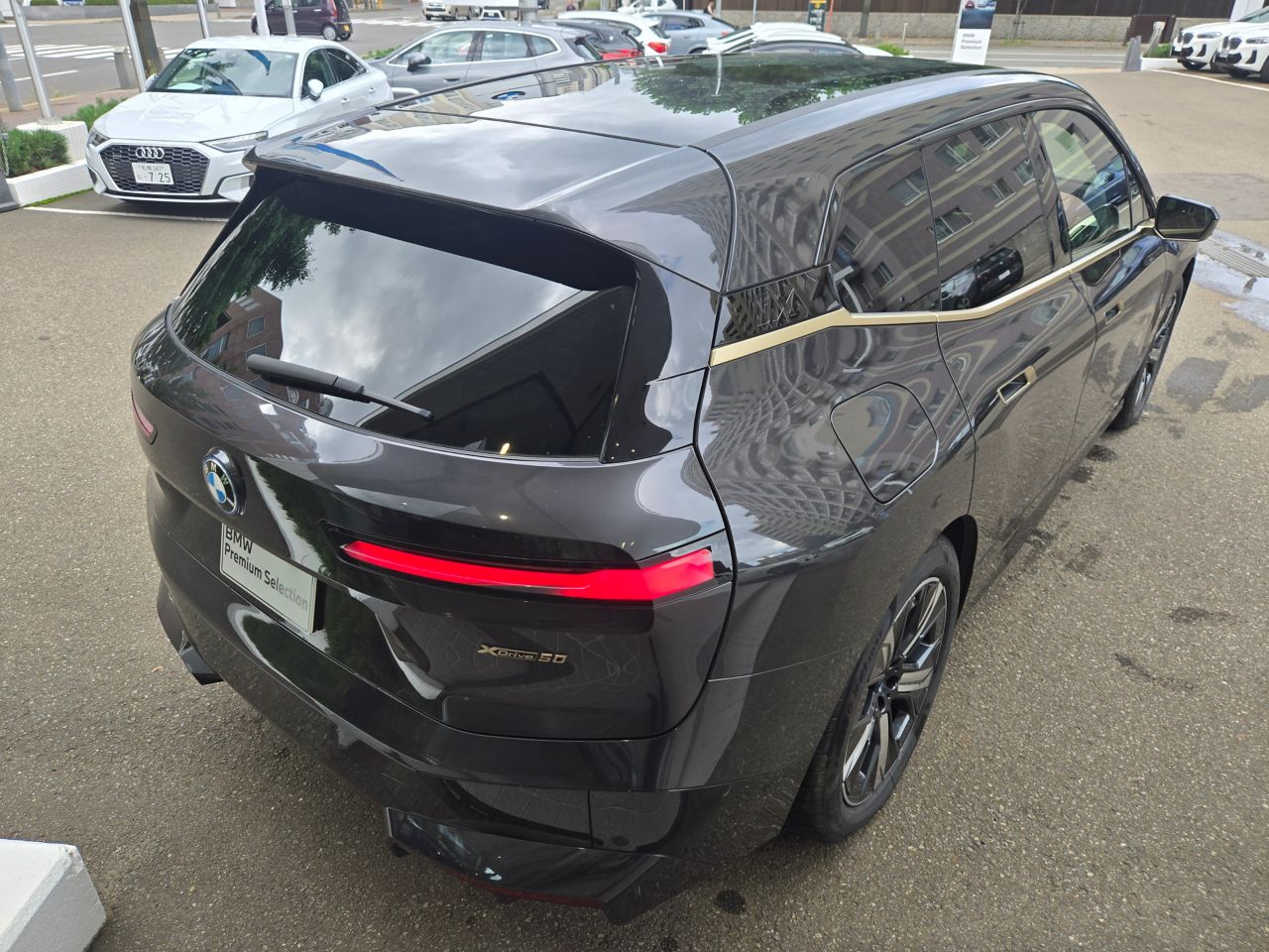 i20 iX xDrive50
