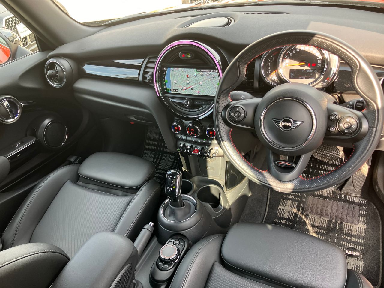 F57 MINI Cooper Convertible LCI