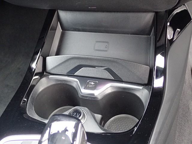 F40 118d Sports Hatch 5-door B47 2.0d