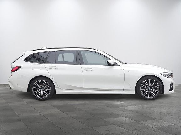 G21 320d xDrive Touring RHD