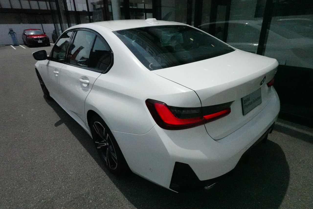 G20 320i Saloon LCI RHD MX