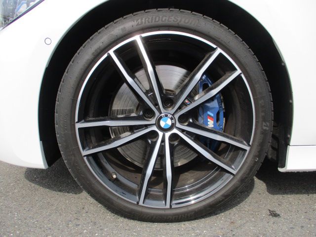330i Berline RHD