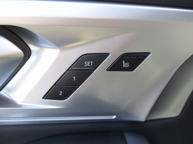XM RHD