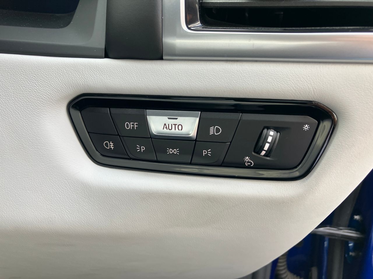 F91 M8 Competition Convertible S63 4.4i