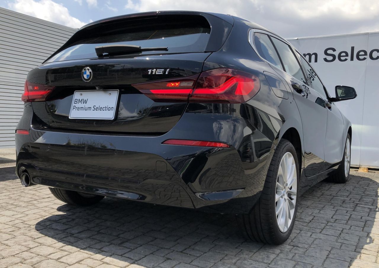118i RHD