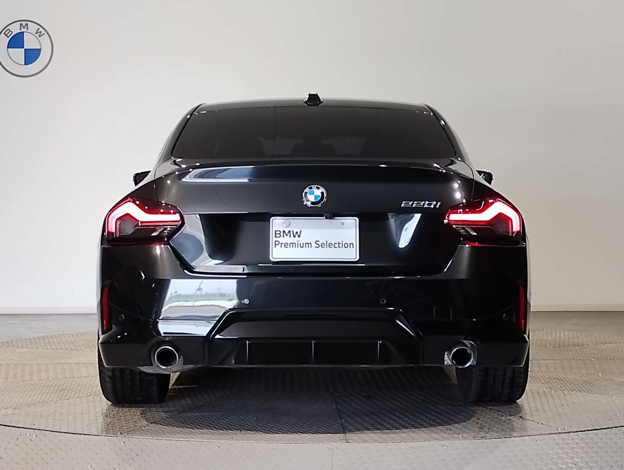 G42 220i Coupe