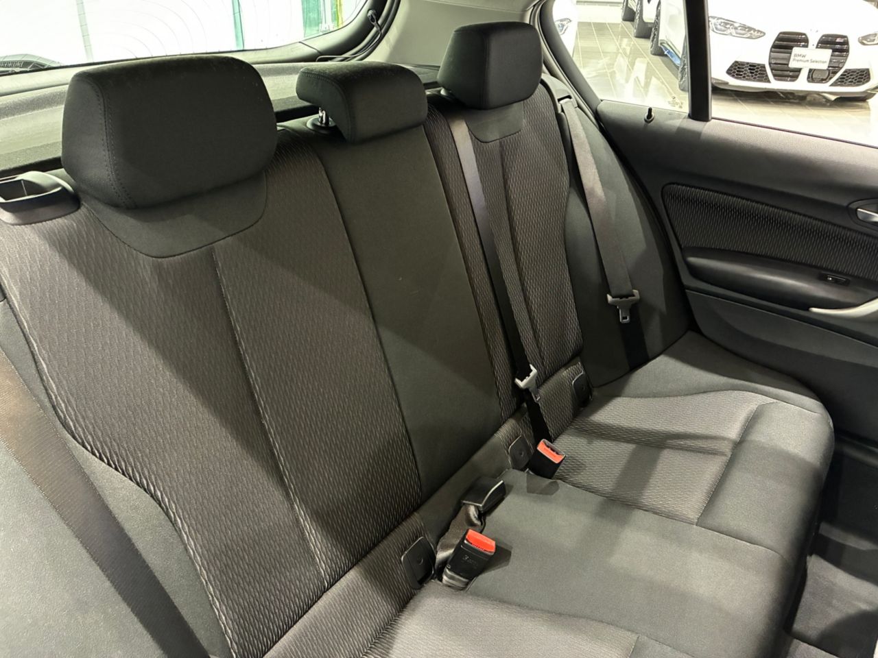 118 5DOOR RHD