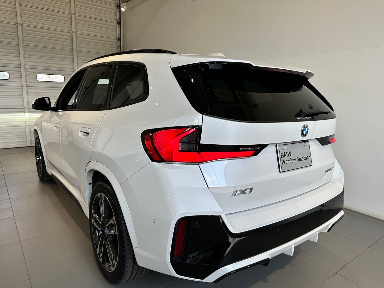 U11 iX1 xDrive30
