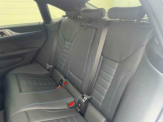 G26 i4 M50 RHD