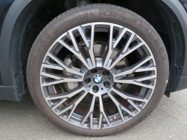 X5 xDrive30d RHD