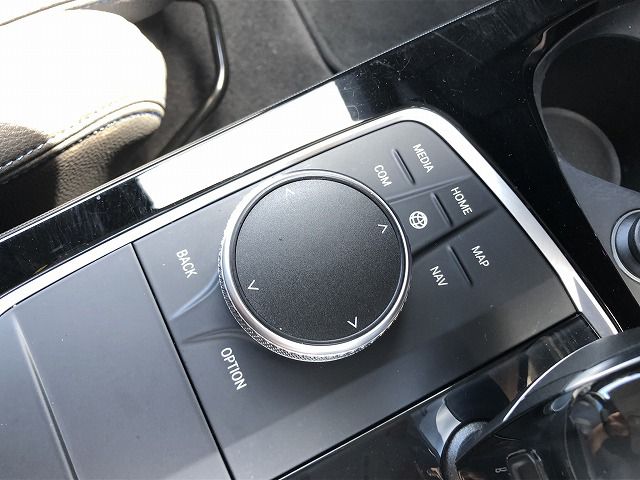 F40 118d Sports Hatch 5-door B47 2.0d