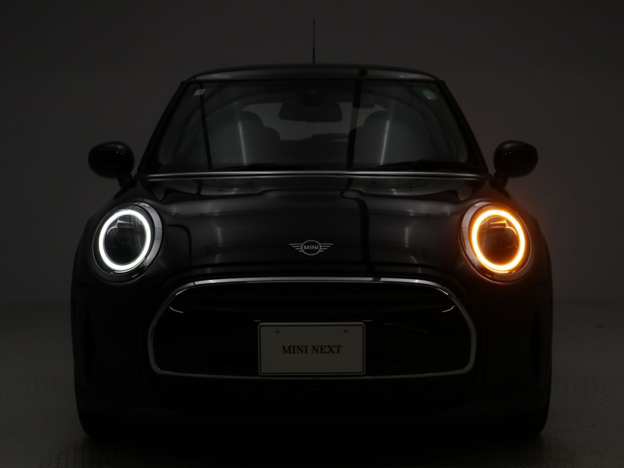 MINI Cooper F56 RHD