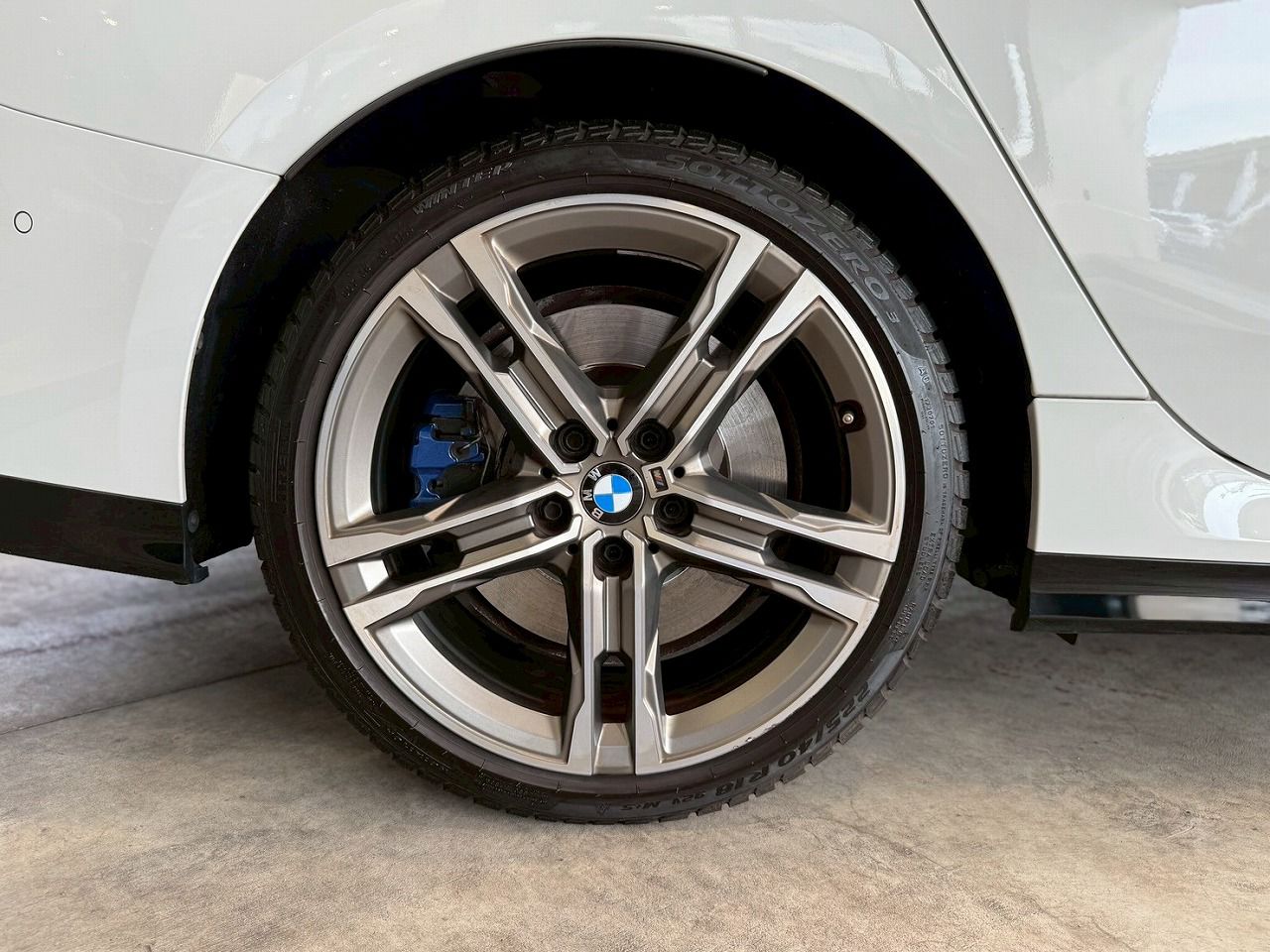 F4* **35i xDrive **** ***** B48 2.0i