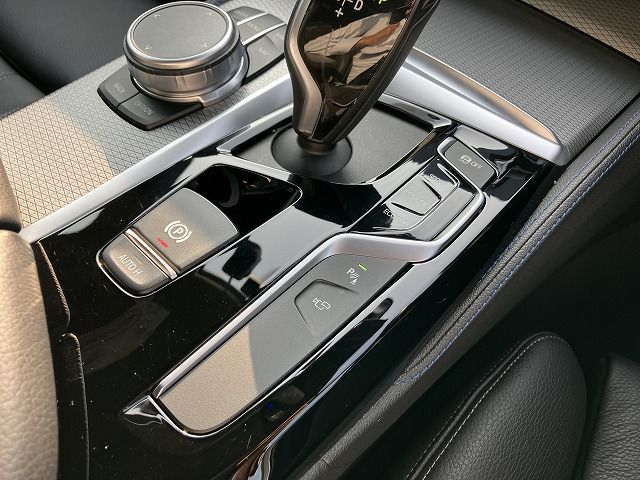 G23 420i Convertible RHD