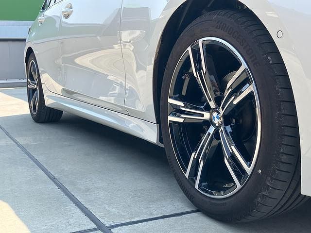 318i Touring RHD