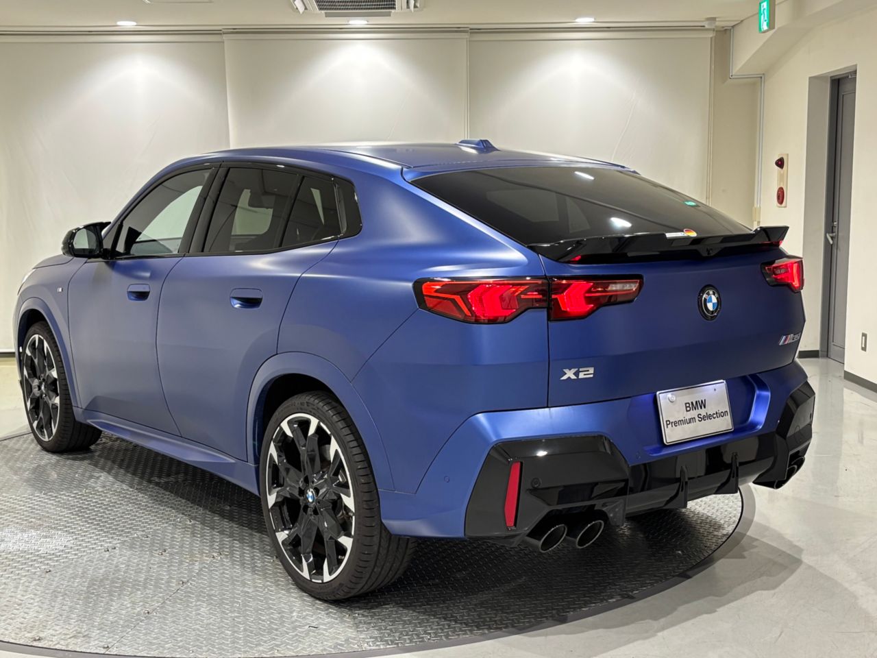 X2 M35i xDrive RHD