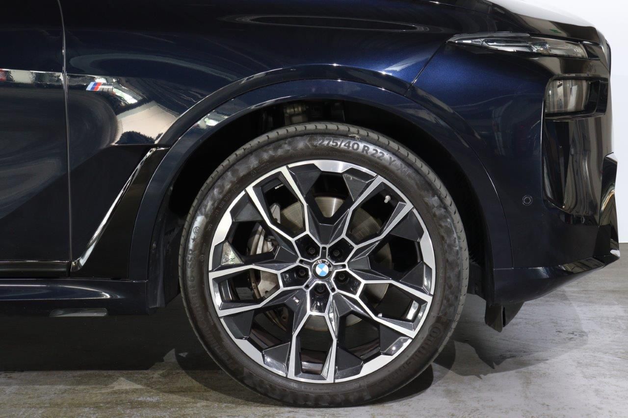 X7 xDrive40d RHD US