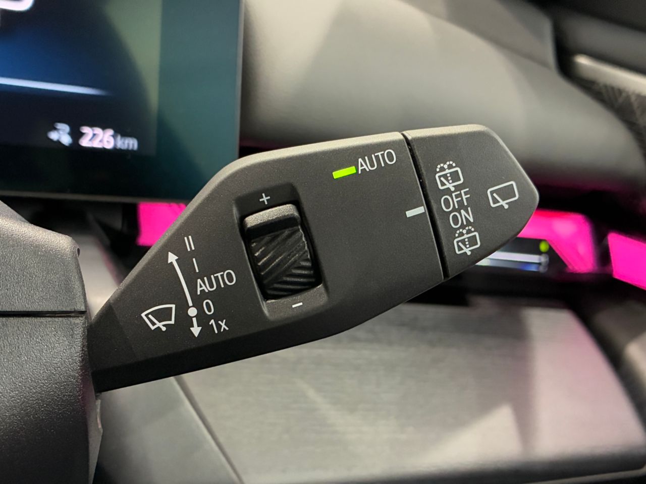 BMW i5 eDrive40 M Sport RHD