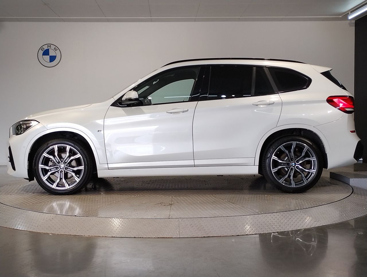 F48 X1 xDrive18d B47 2.0d LCI