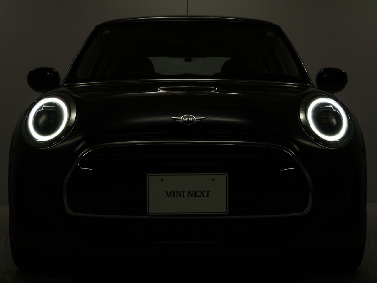 MINI Cooper F56 RHD