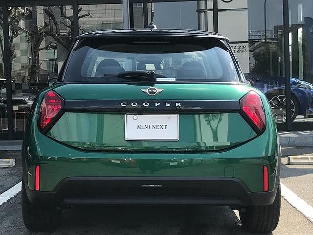F66 MINI Cooper C 3Dr