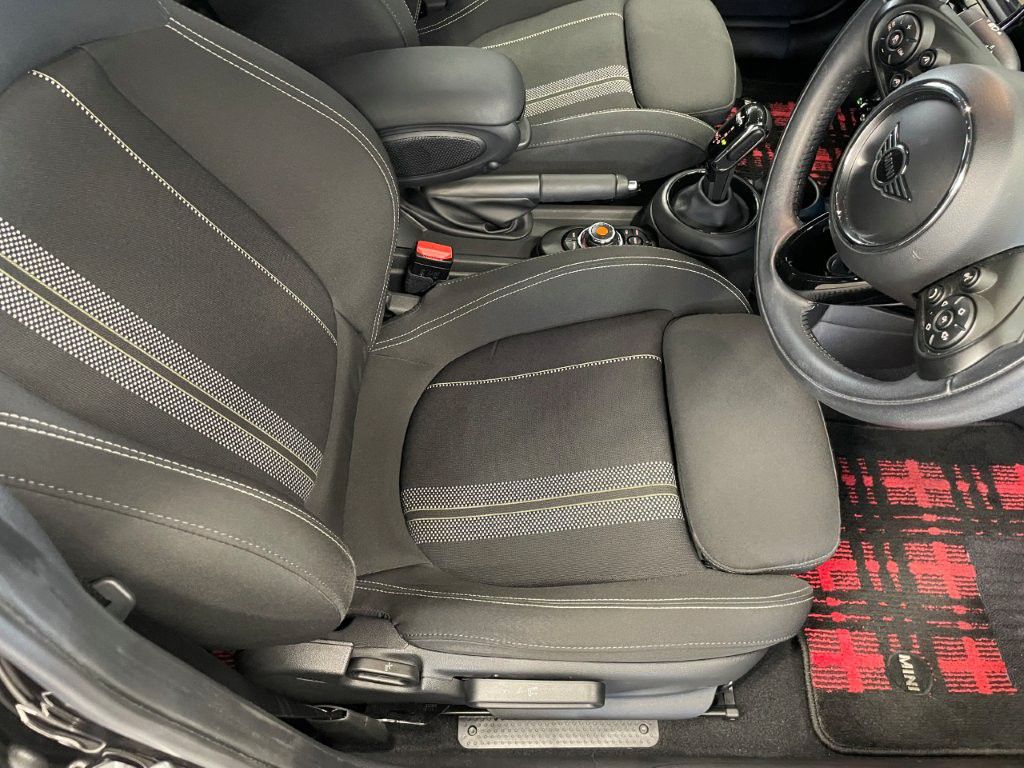 F55 MINI Cooper SD 5dr Hatch LCI