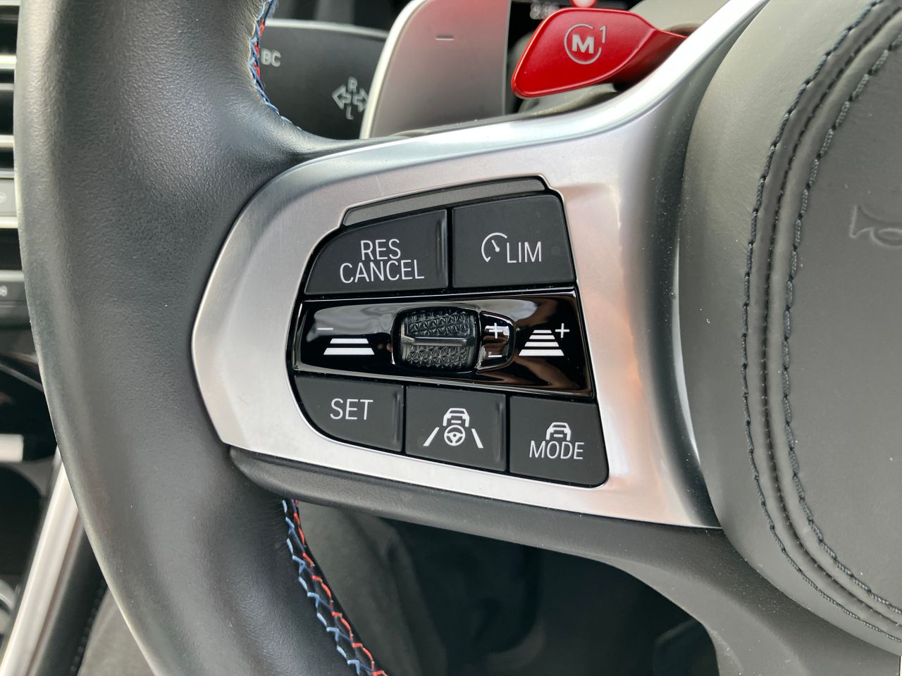 F91 M8 Competition Convertible S63 4.4i