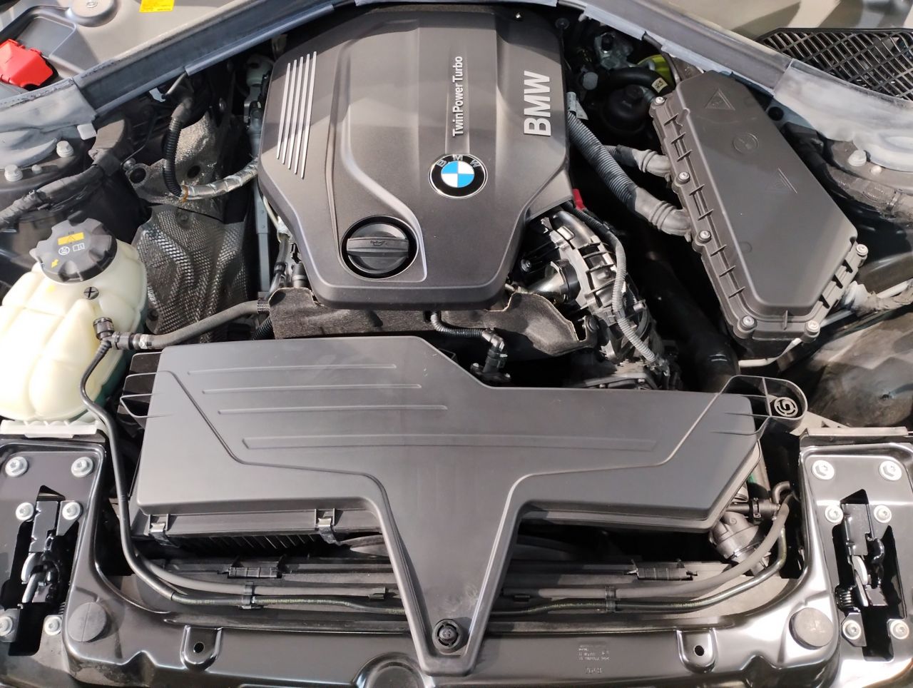 118D 5DOOR RHD