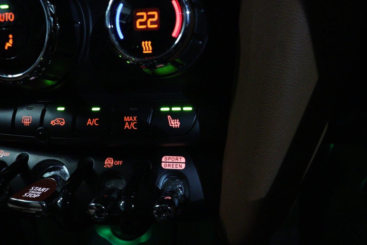 F56 COOPER S D(AT)