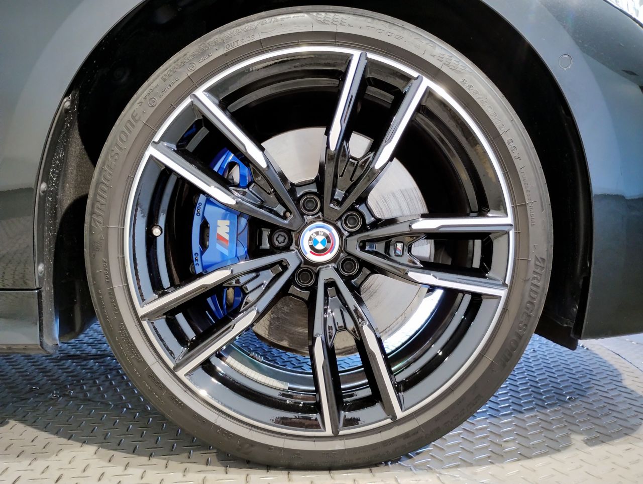 G21 M340i xDrive Touring LCI RHD