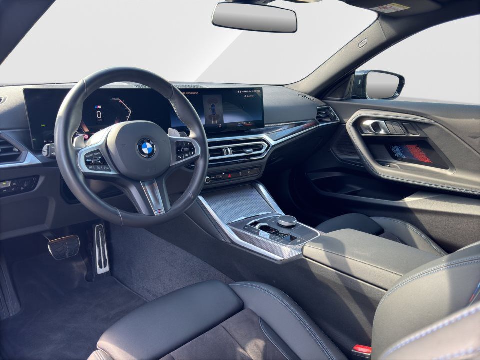 BMW 218