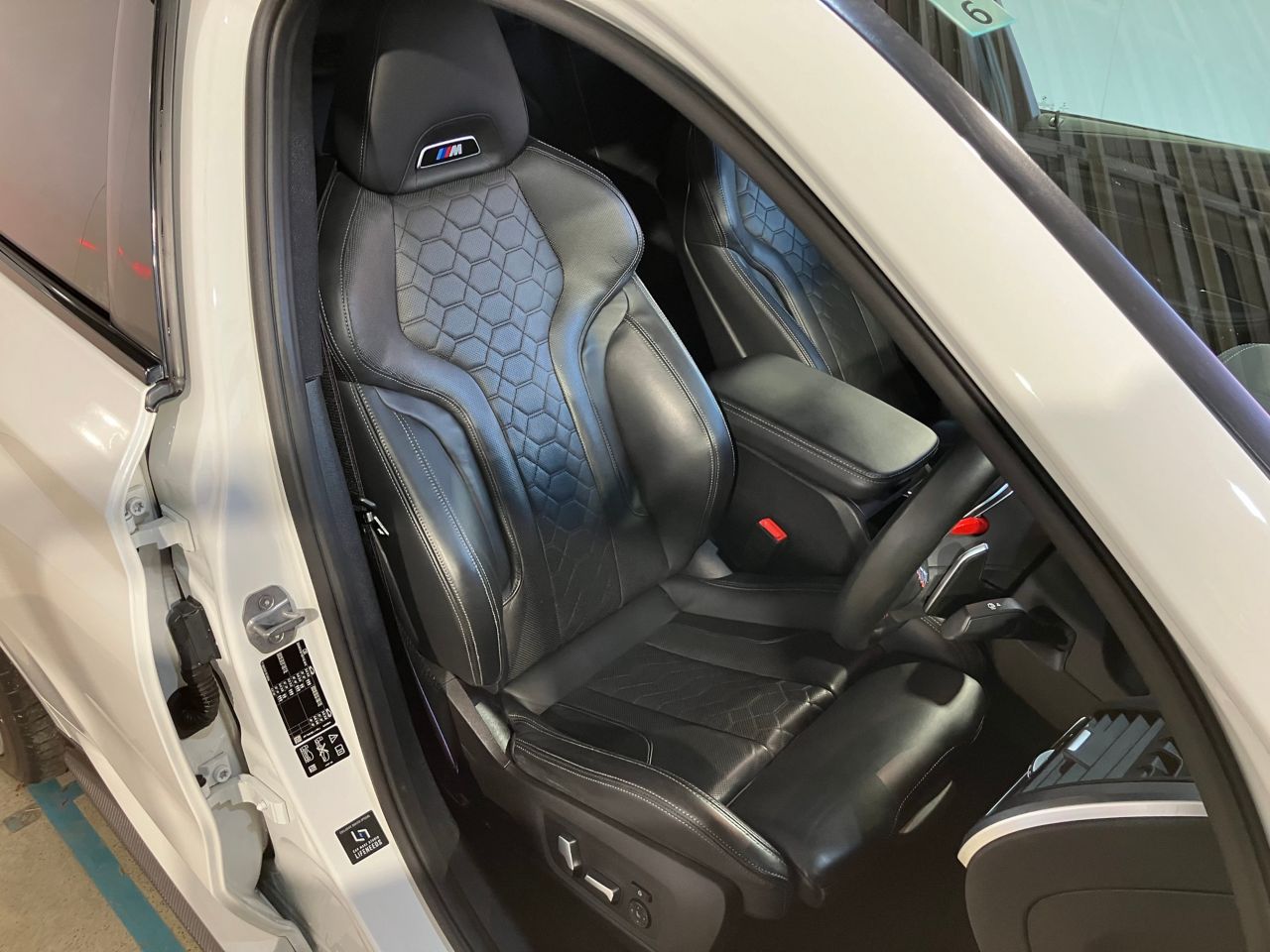 X4 M RHD