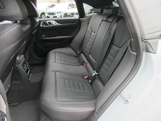 G26 i4 eDrive40 RHD