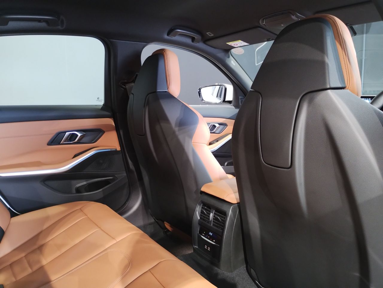G20 320i Saloon LCI RHD MX