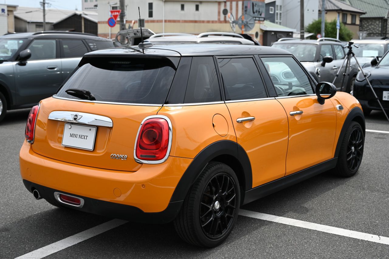 F55 COOPER