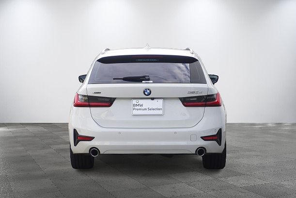 G21 320d xDrive Touring RHD