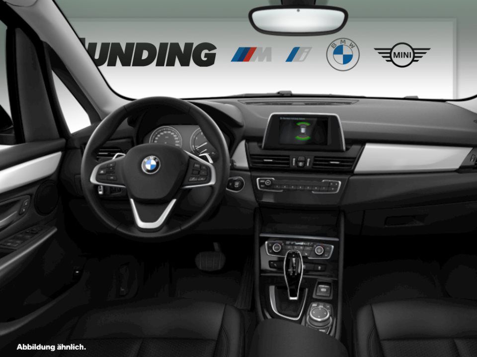 BMW 218