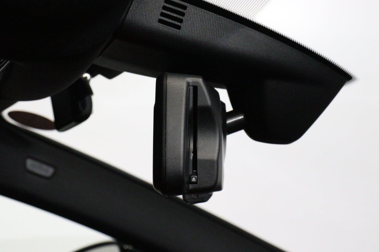 F4* **35i xDrive **** ***** B48 2.0i