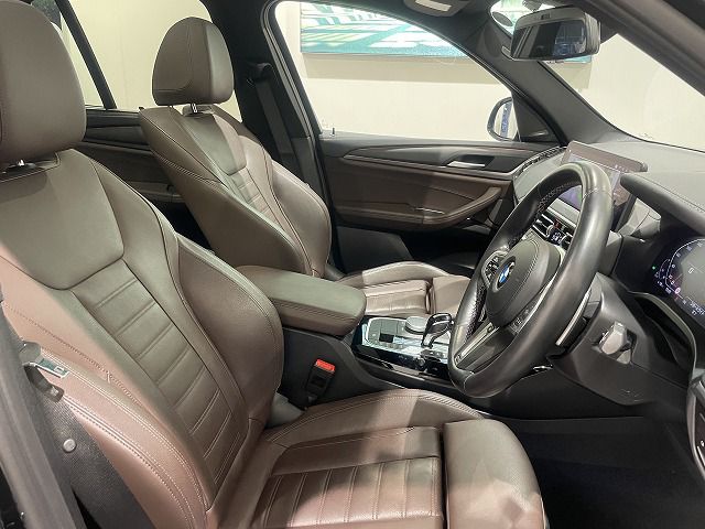 G01 X3 M40d RHD LCI
