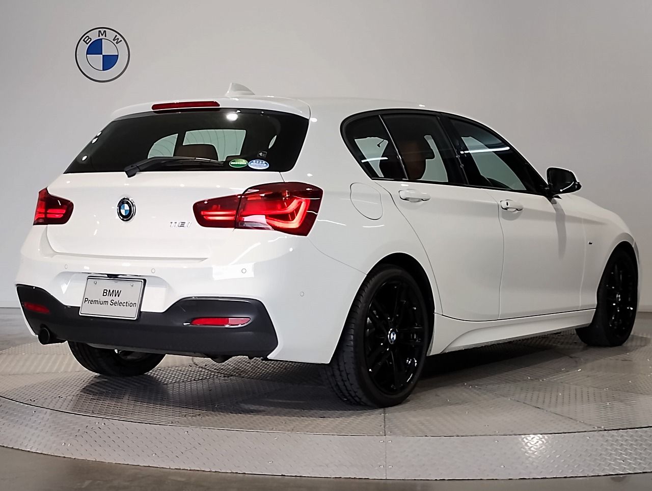 118 5DOOR RHD