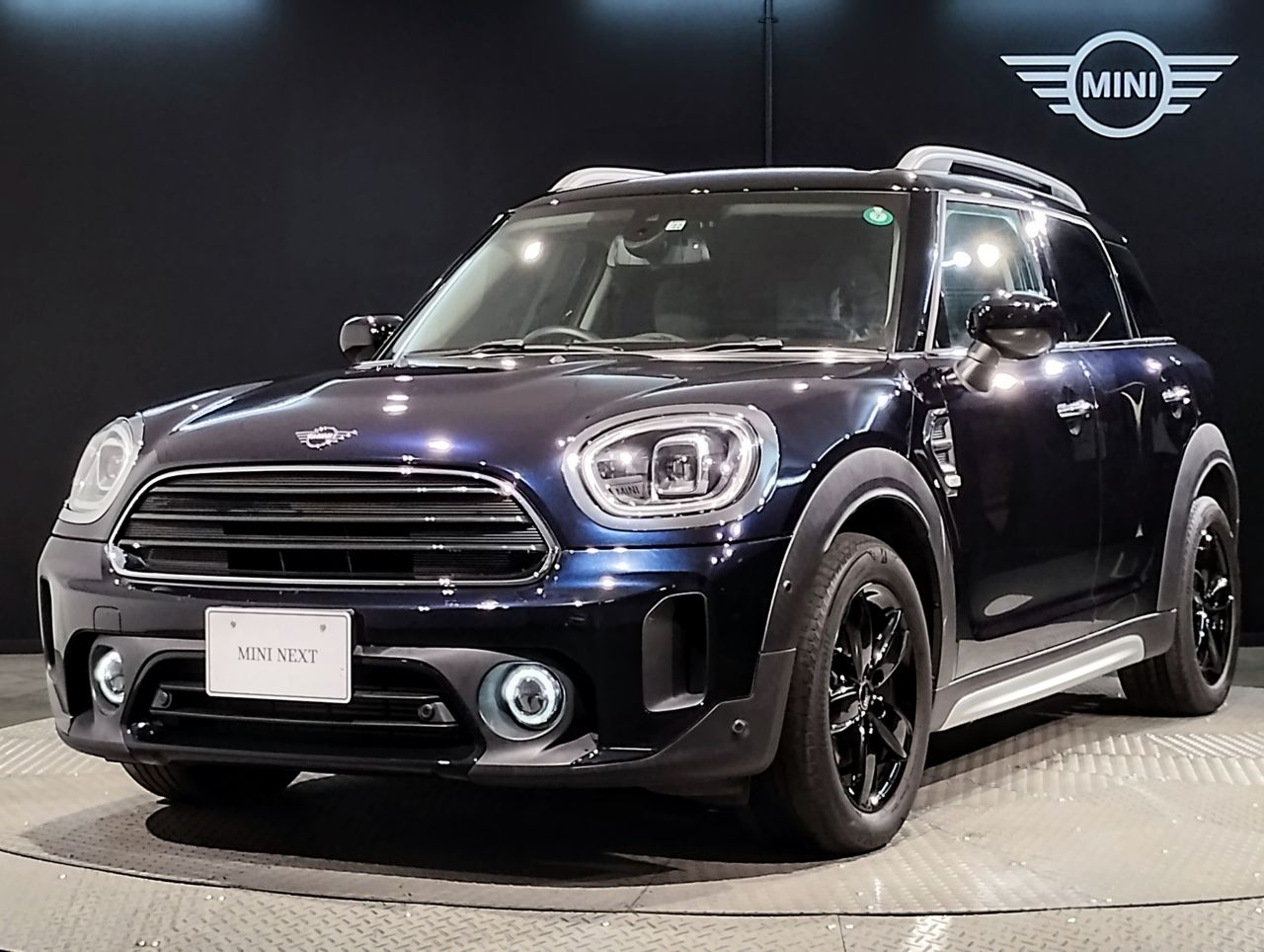 MINI COOPER D CROSSOVER.