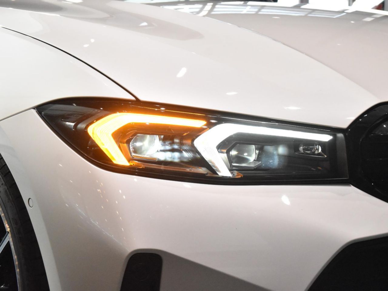G21 M340i xDrive Touring LCI RHD