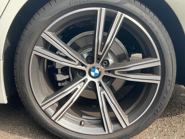 320d xDrive Berline RHD