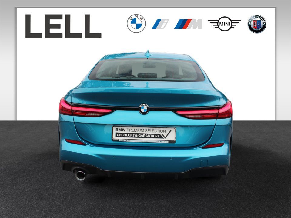 BMW 218