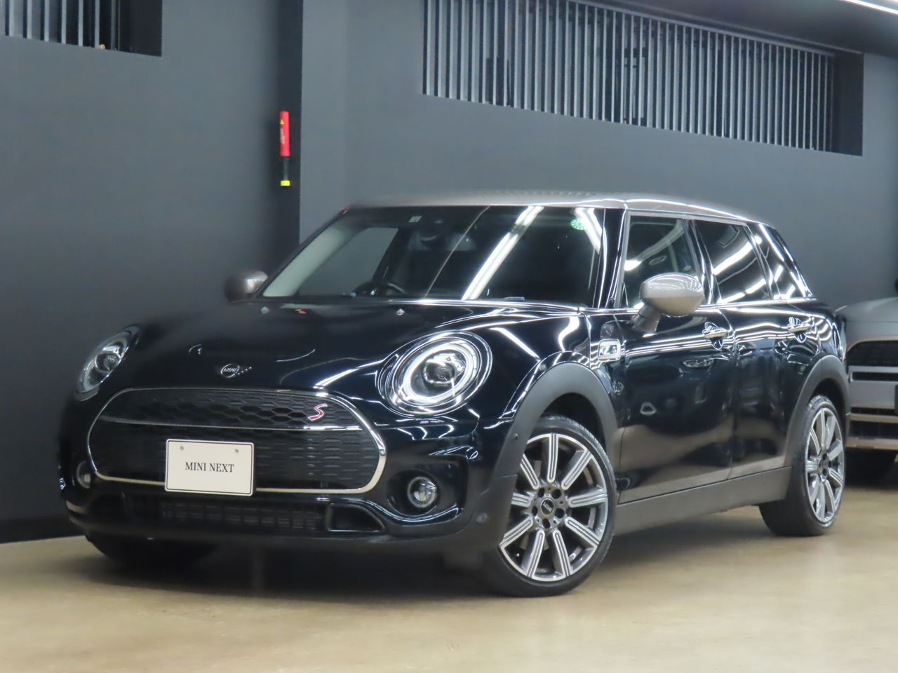 THE NEW MINI COOPER S CLUBMAN.