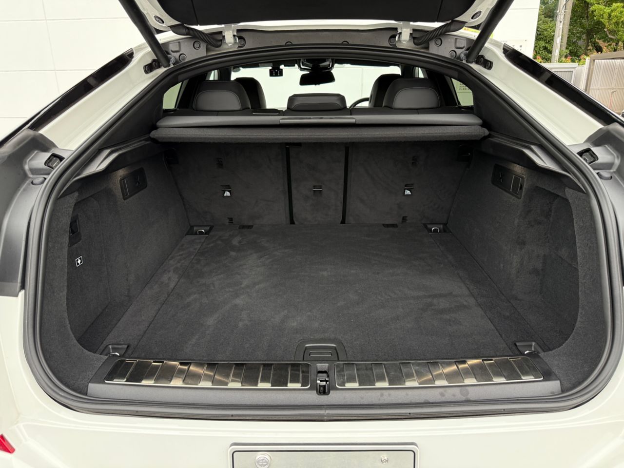 X6 xDrive30d M Sport RHD