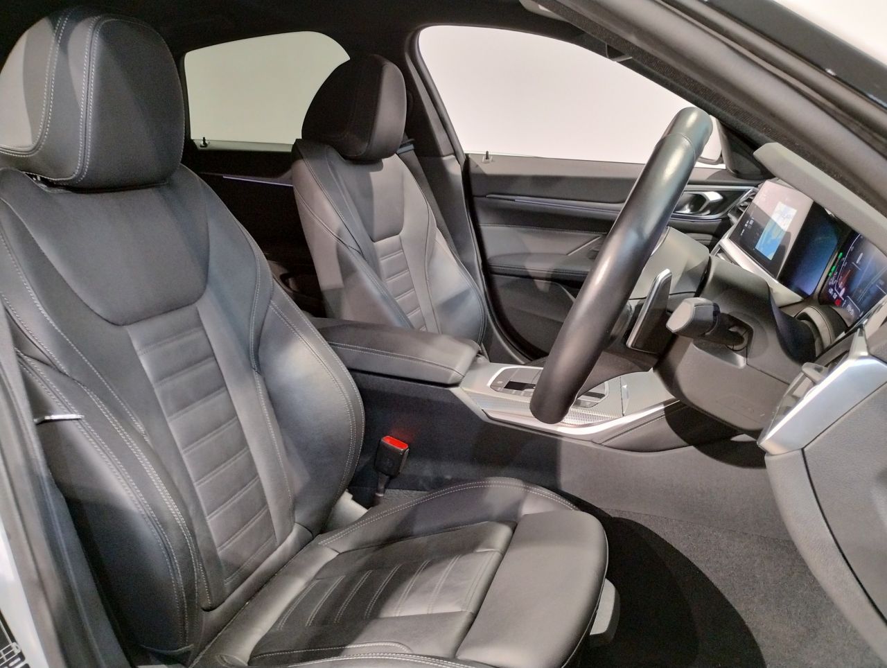 G26 420d xDrive Gran Coupe RHD